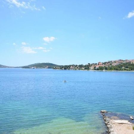 Apartments Silvana Рогозница Екстериор снимка