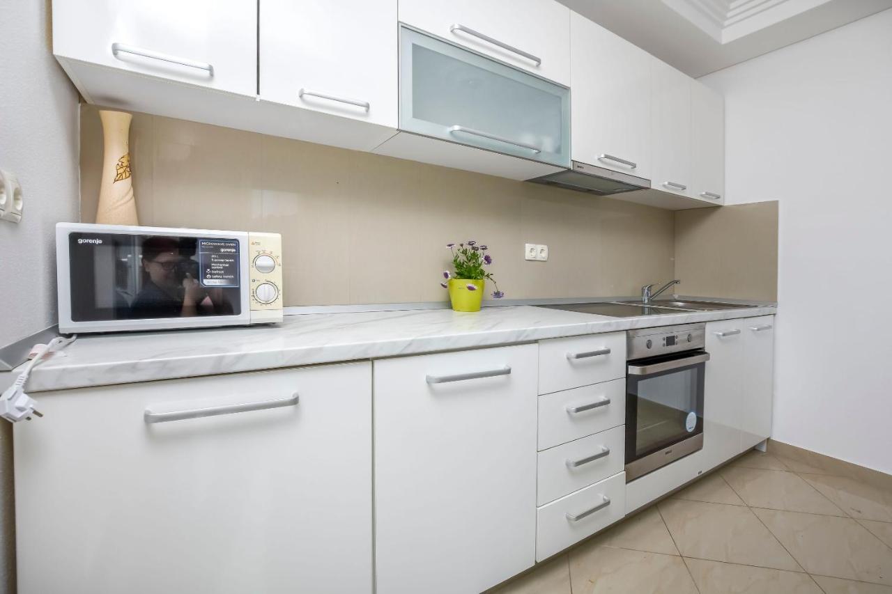 Apartments Silvana Рогозница Екстериор снимка