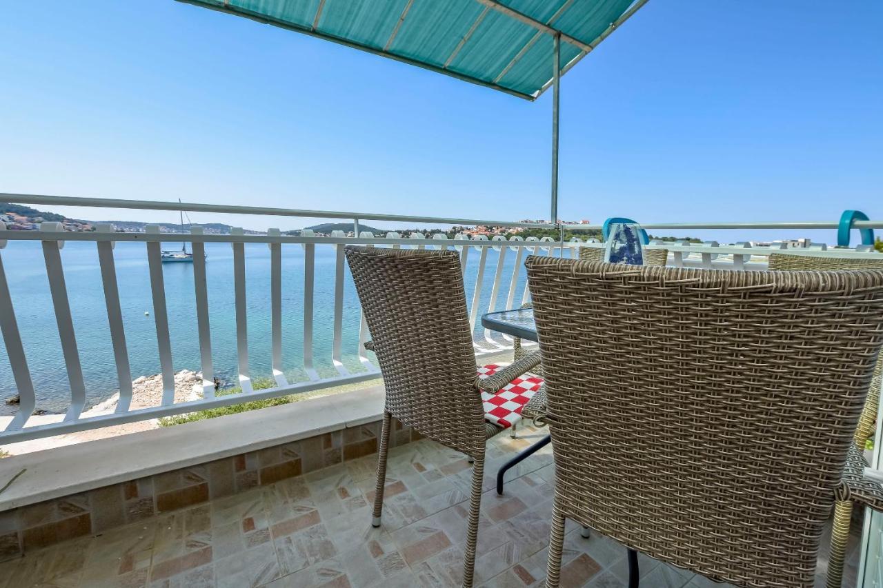 Apartments Silvana Рогозница Екстериор снимка